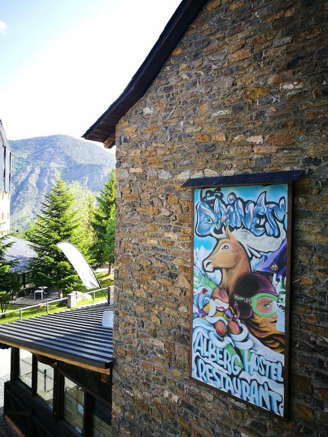 Alberg Les Daines Espot Exterior photo